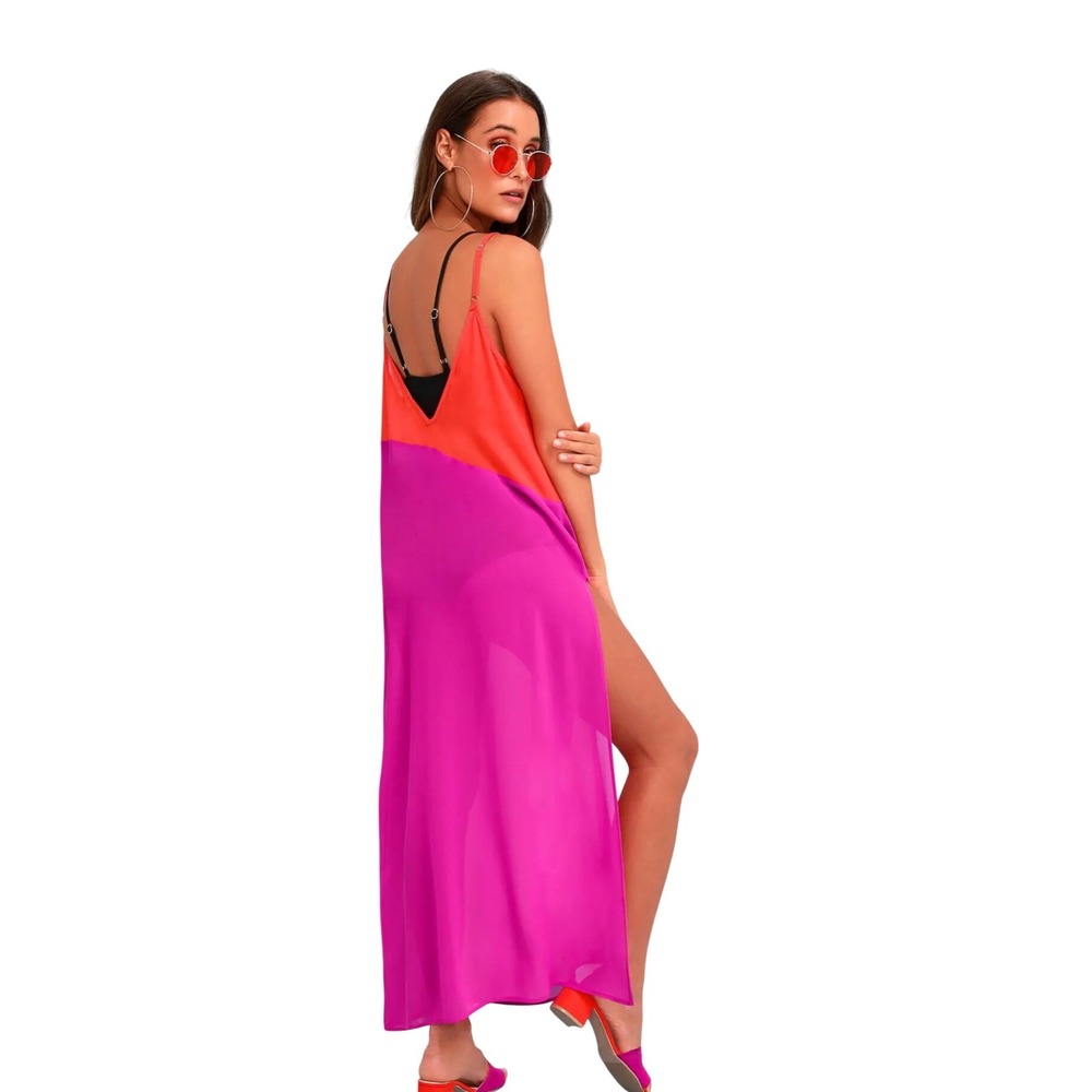 Lulus Seaside Retreat Coral‎ Dress Sleeveless V Neck Size Medium Swim Cover Up